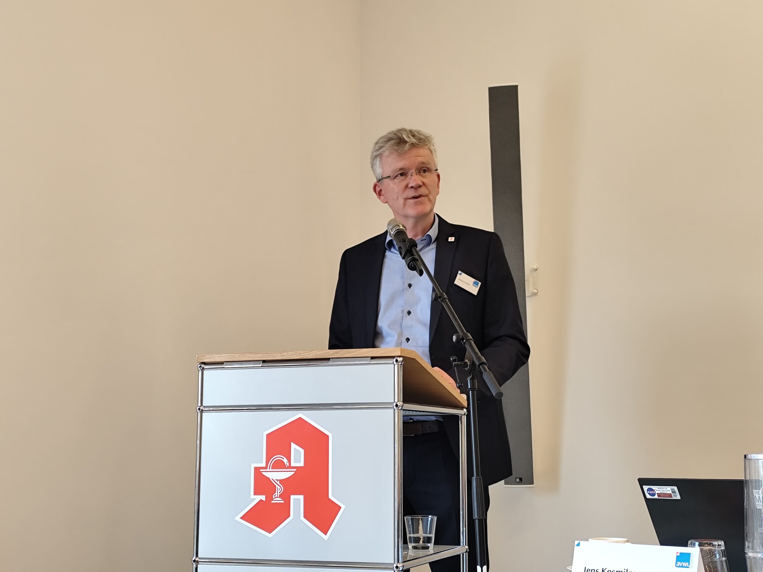 Rochell: „Die Politik spielt zwei Berufe gegeneinander aus“