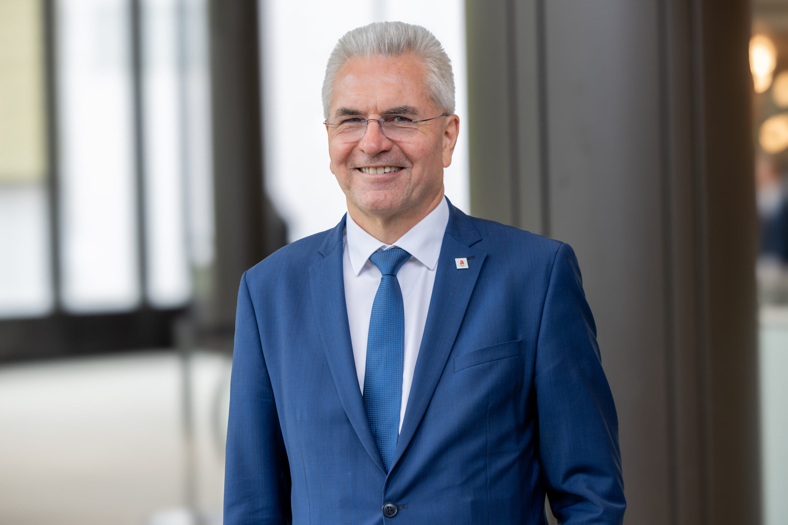 Hubmann als DAPI-Vorstandsvorsitzender bestätigt