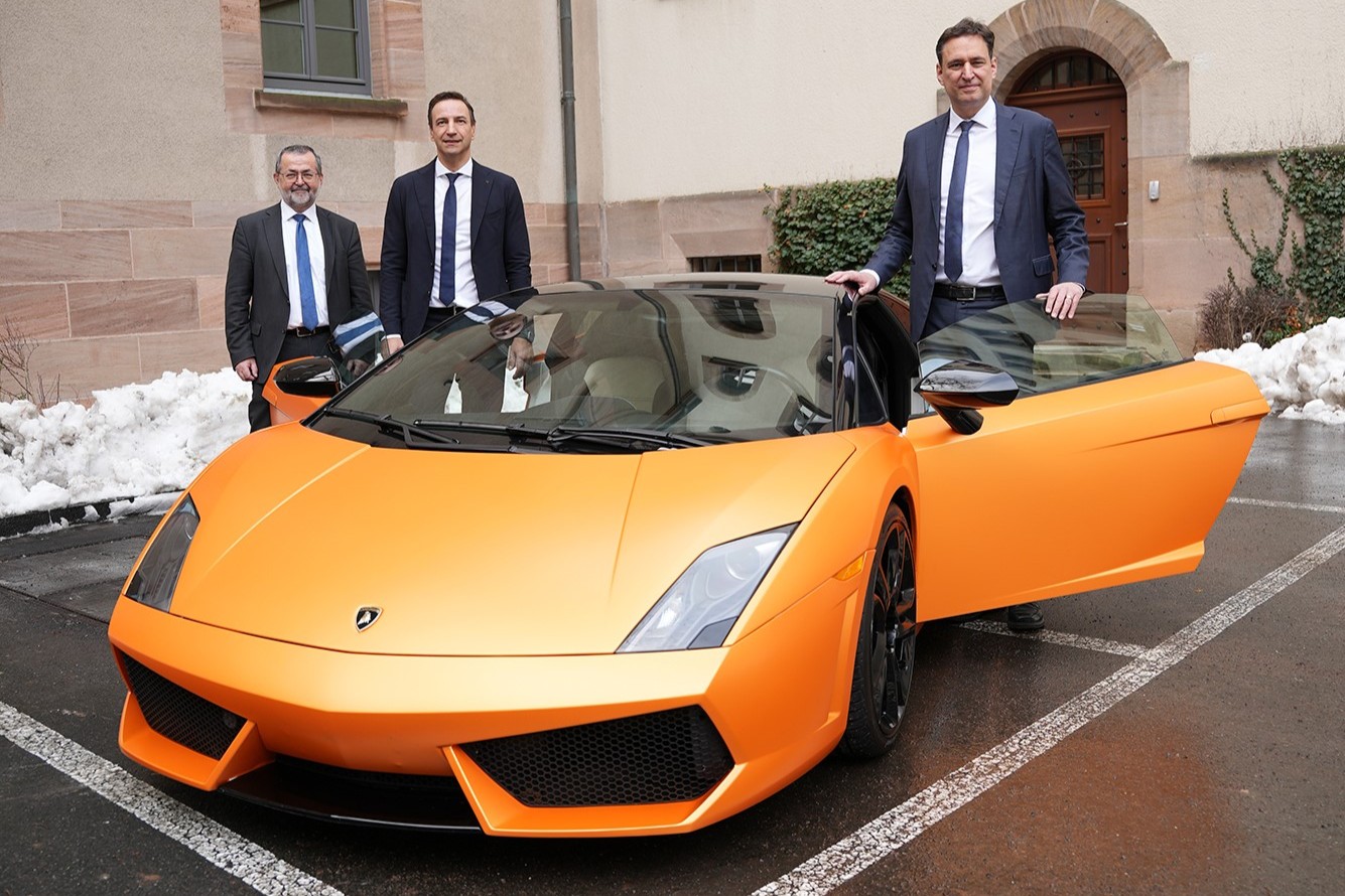 Mit Coronatest-Betrug zum Lamborghini