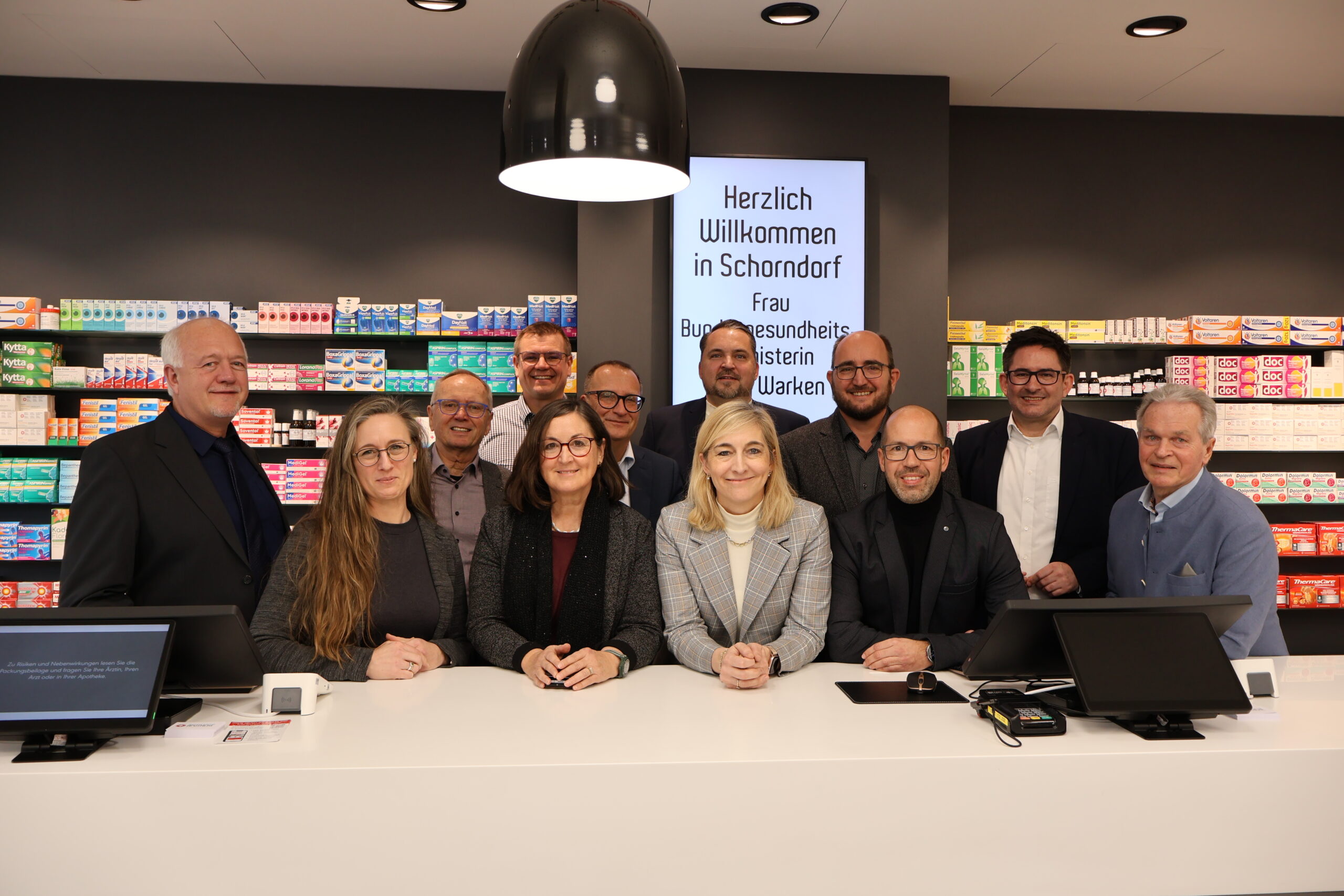 Parallel zum Gesetz: Warken verspricht Honorarerhöhung